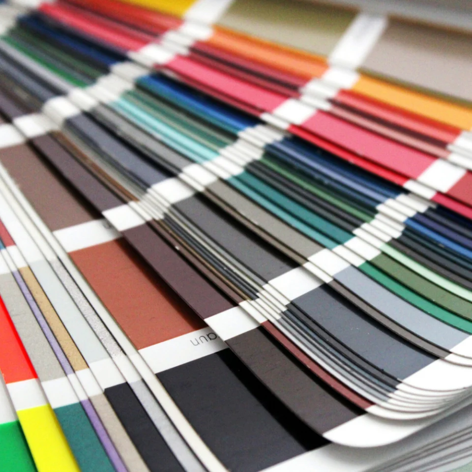 Farbfächer mit verschiedenen Farben
